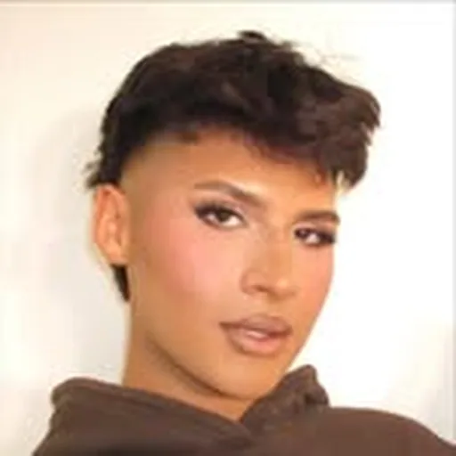 @luisdollss profile image