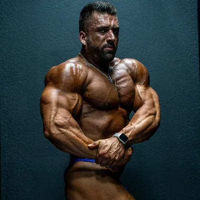 @luke_pritchard profile image
