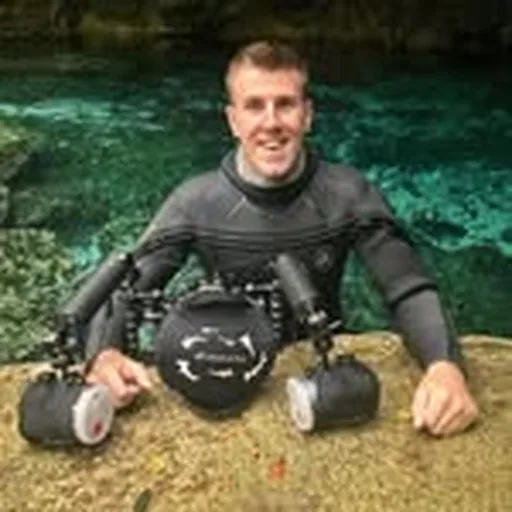 @lukecoley profile image