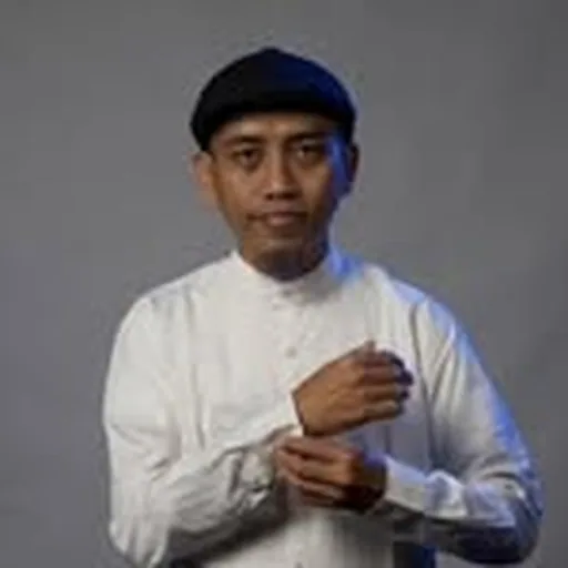 @lukyrouf profile image