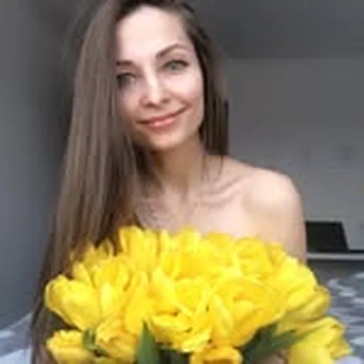@luminita11.11 profile image