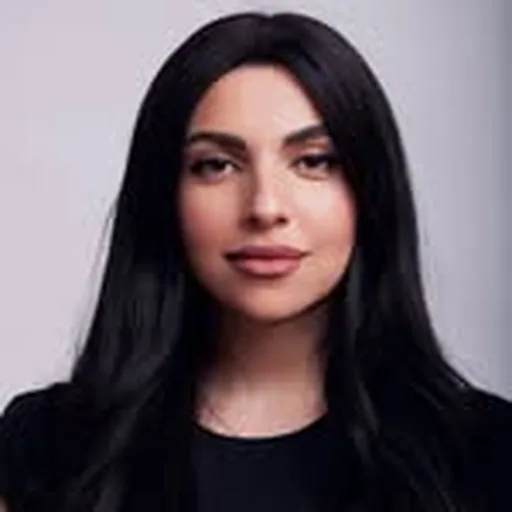 @luna_makeupartist profile image
