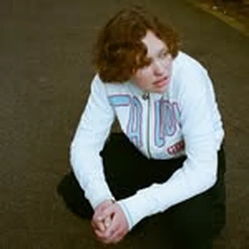 @lusty_fran profile image