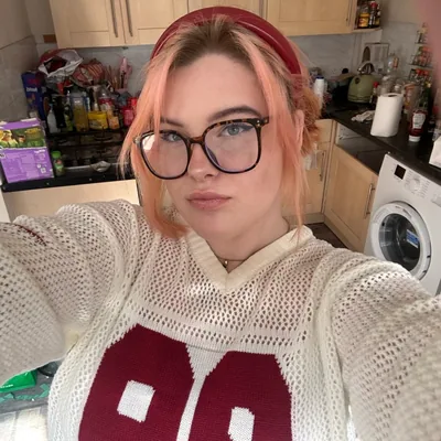 @luvconnies profile image