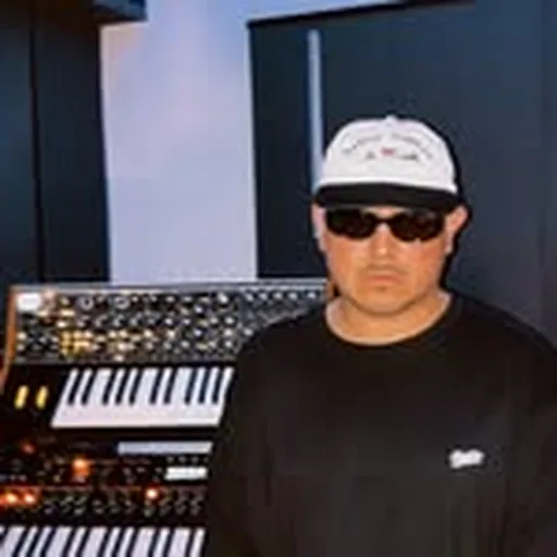 @luxx.musik profile image
