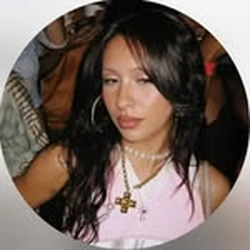 @luxxienne profile image
