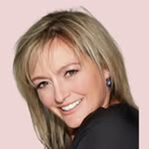 @lydia.50andfab profile image