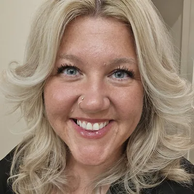 @lyndseydotw profile image