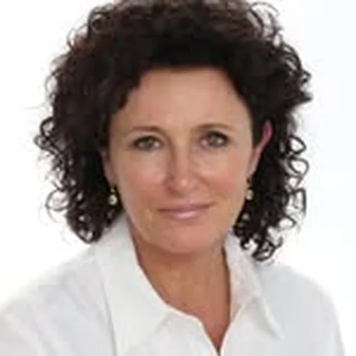 @lynpaolo profile image