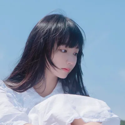 @lyrainbaby profile image