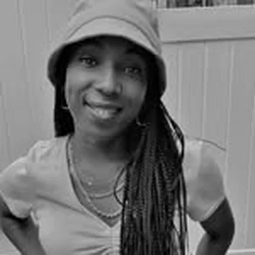 @lyricleroux profile image