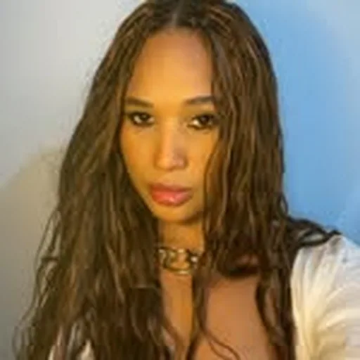 @maariamadu_ profile image