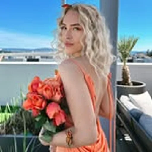 @madame_usnmz profile image