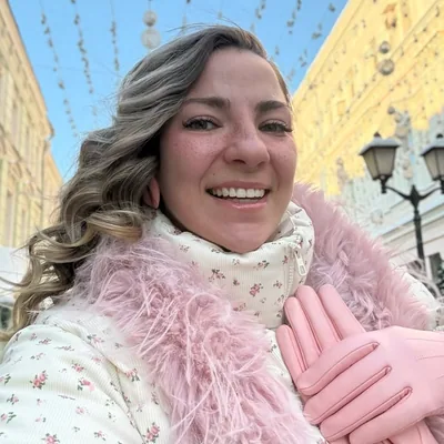 @madamsofi profile image
