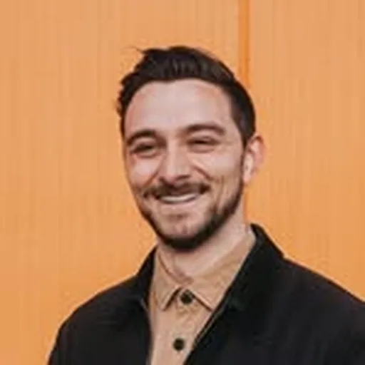 @madeleyjay profile image