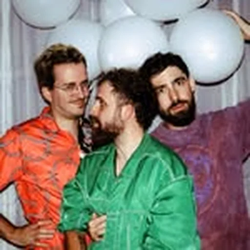@madfoxesband profile image