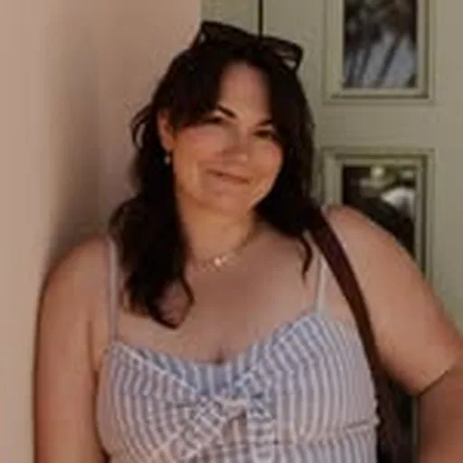 @magicwithveronica profile image