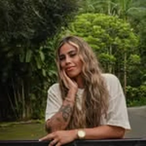 @mahinaworld profile image