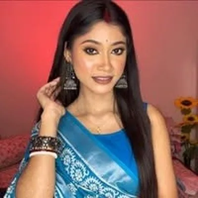 @makeup_artist__pallabi profile image