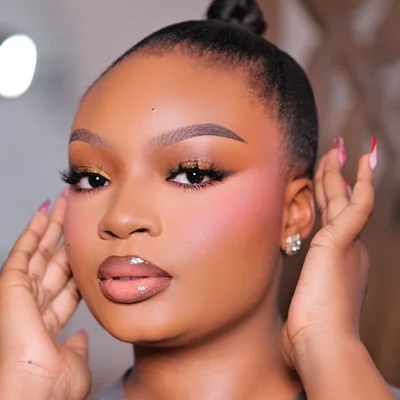@makeupartistryby__debby profile image