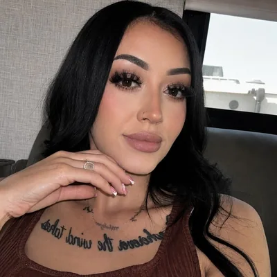 @makeupby_trinna profile image