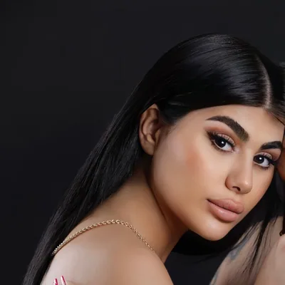 @makeupbybee2 profile image