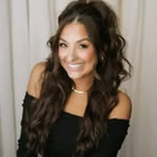 @makeupbycarissastclair profile image