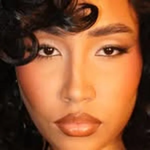 @makeupbyflavi_ profile image