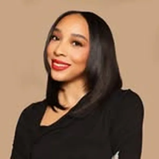 @makeupbygray profile image