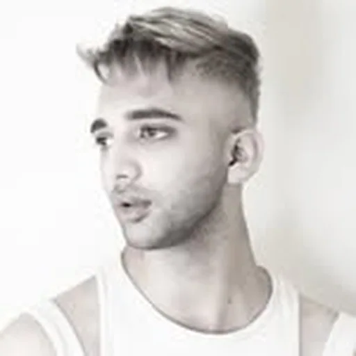@makeupbyhussainbabar profile image