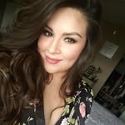 @makeupbynessa profile image