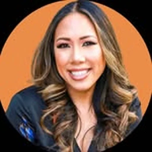 @makeupbyrenren profile image
