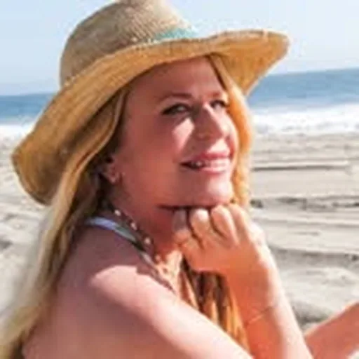 @malibulovinmama profile image