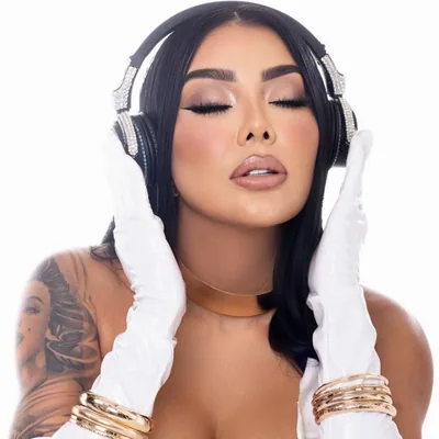 @marcelareyes profile image