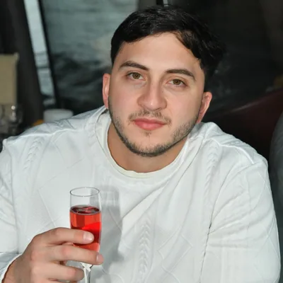 @marcovg._ profile image