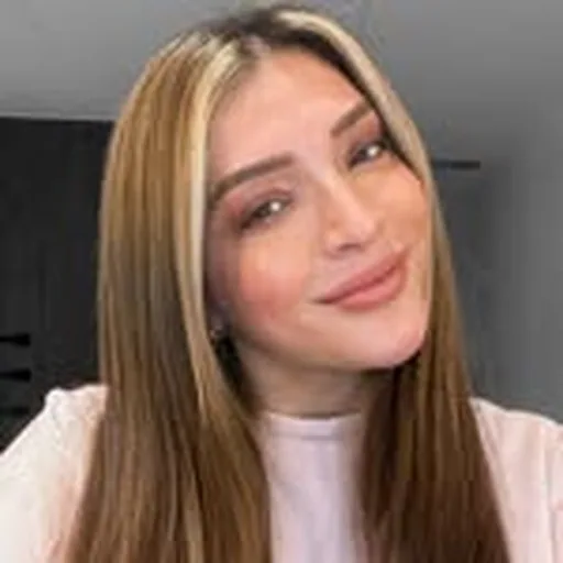 @mariaasadimakeup profile image