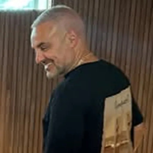 @mariobadbox profile image