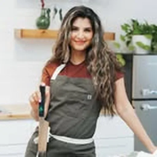 @maryamishtiaq profile image