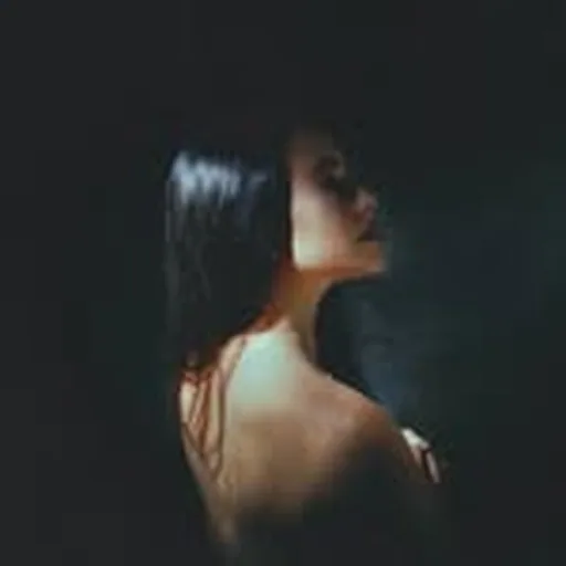 @marymilton_off profile image
