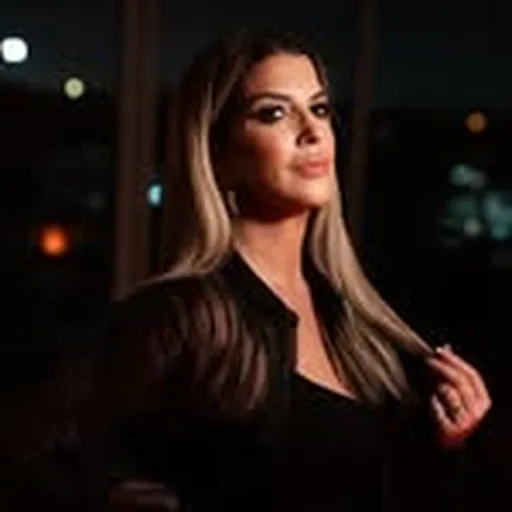 @marzmakeupandhair profile image