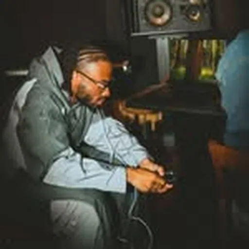 @maxalaguitare profile image