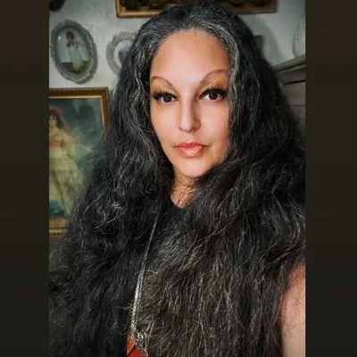 @maximalist_maiteelacubana_ profile image