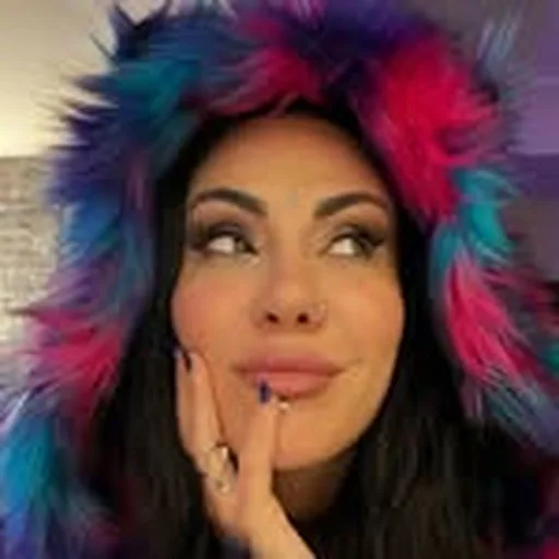 @maxinil profile image