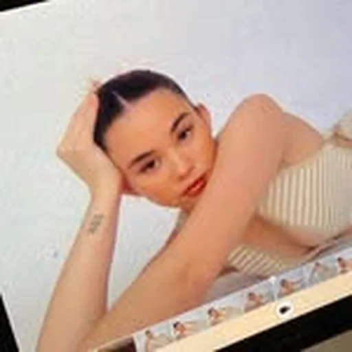 @maya_nilsen profile image
