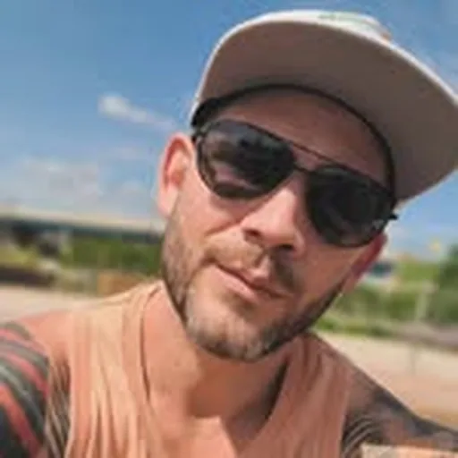 @mbrave13 profile image