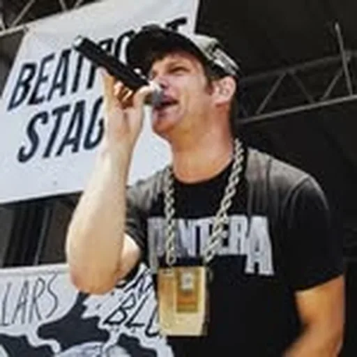 @mc_lars profile image