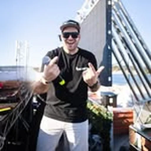 @mc_pez profile image