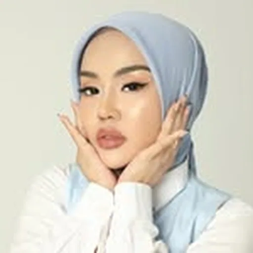 @medinazein profile image