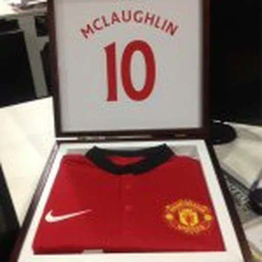 @mel_mclaughlin profile image