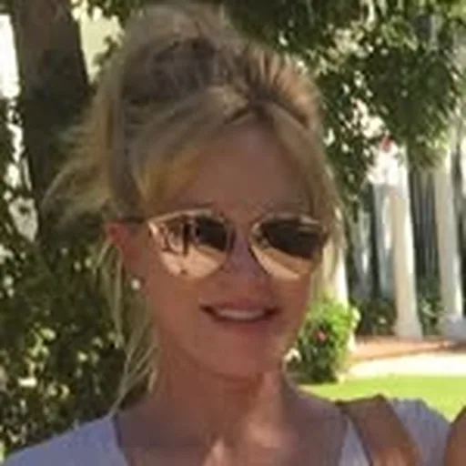 @melaniegriffith profile image